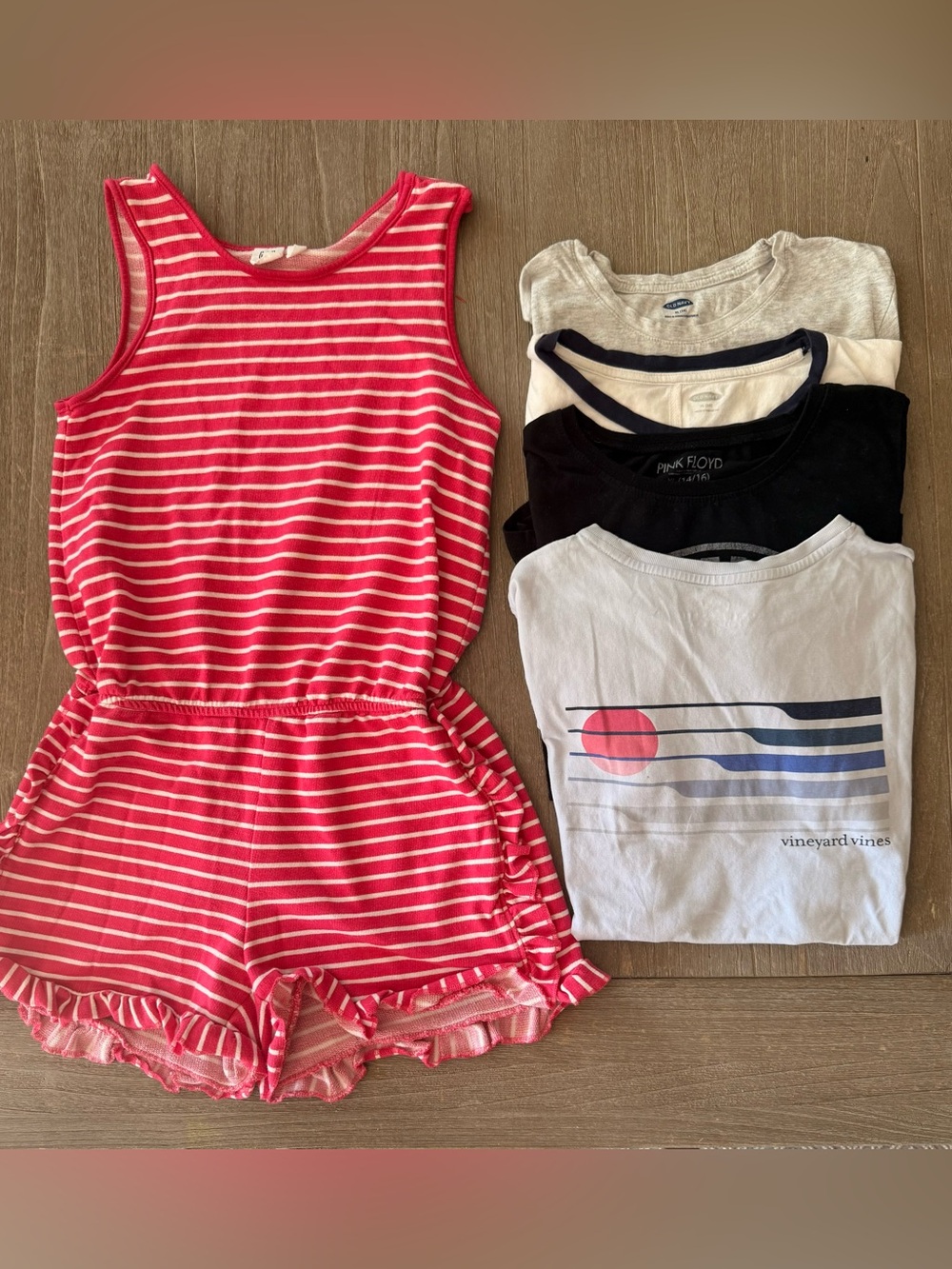Girl’s tee shirts Romper bundle Vineyard Vines Gap Kids Size 14